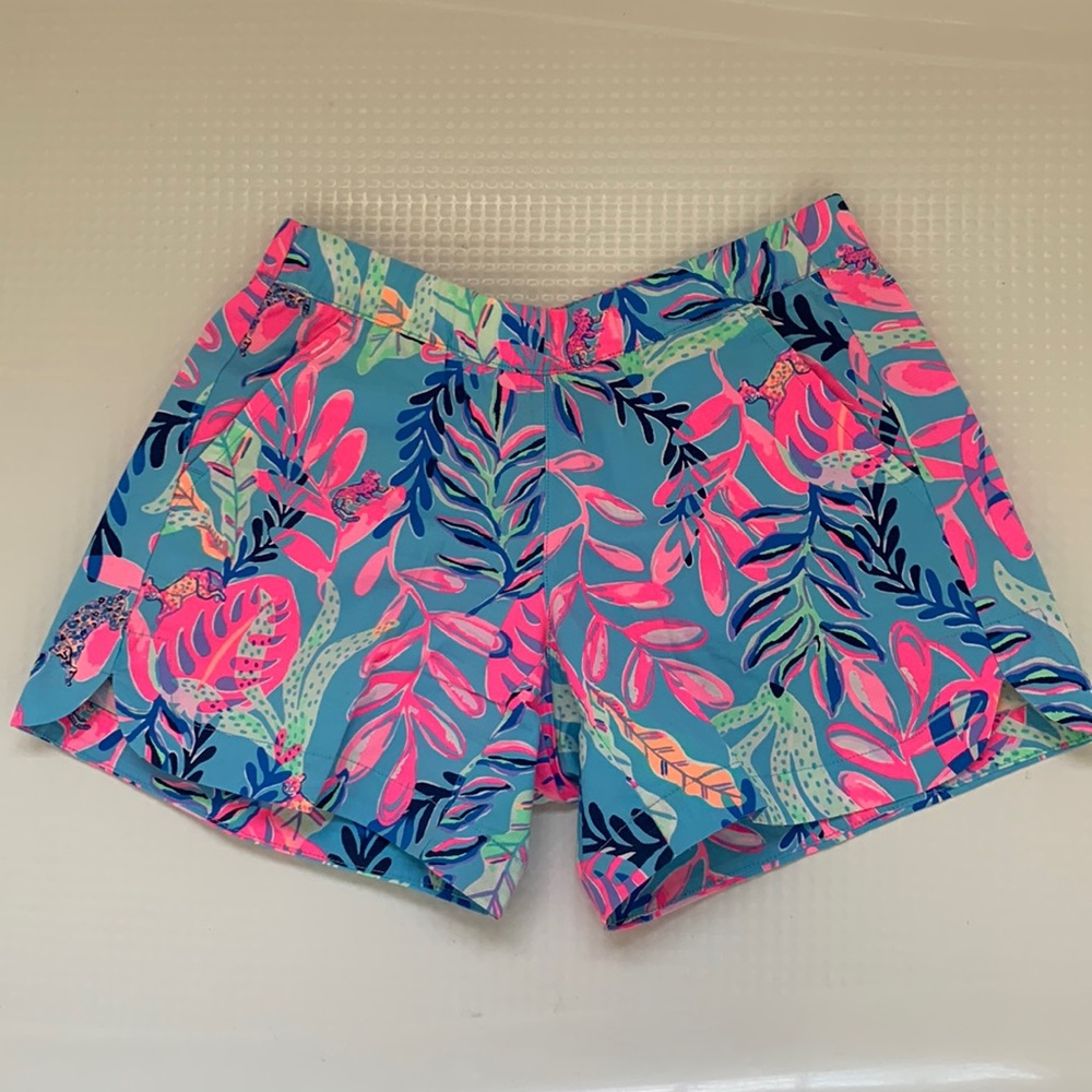 Lilly Pulitzer shorts NWOT size XXS